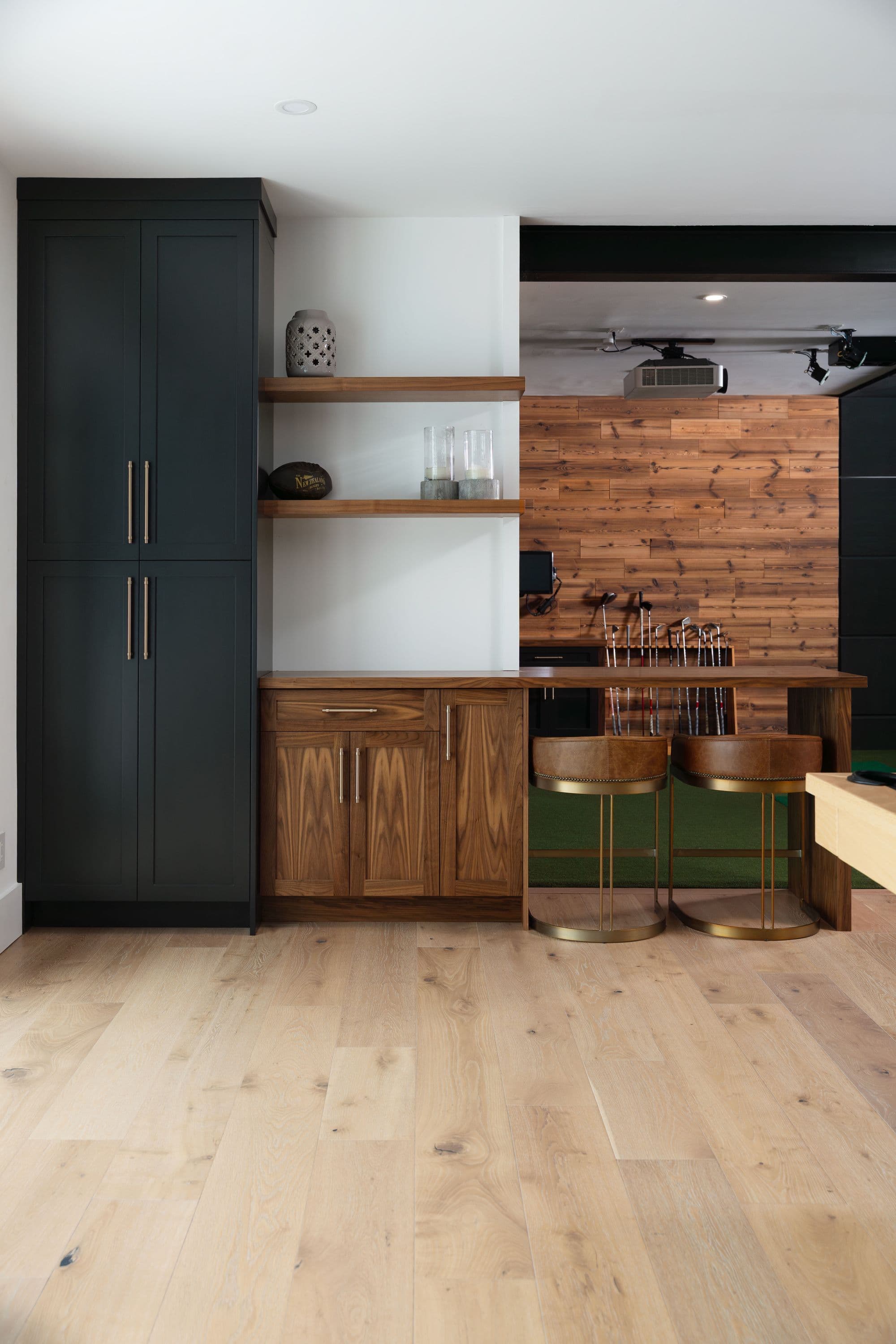 The Golf Lounge - Image 5