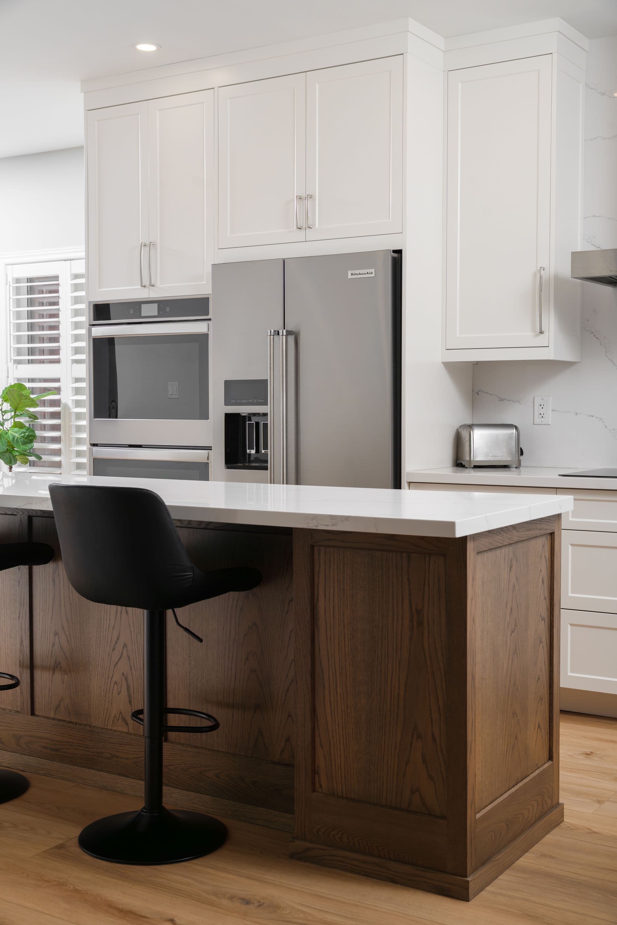 White Shaker & Oak - Image 2