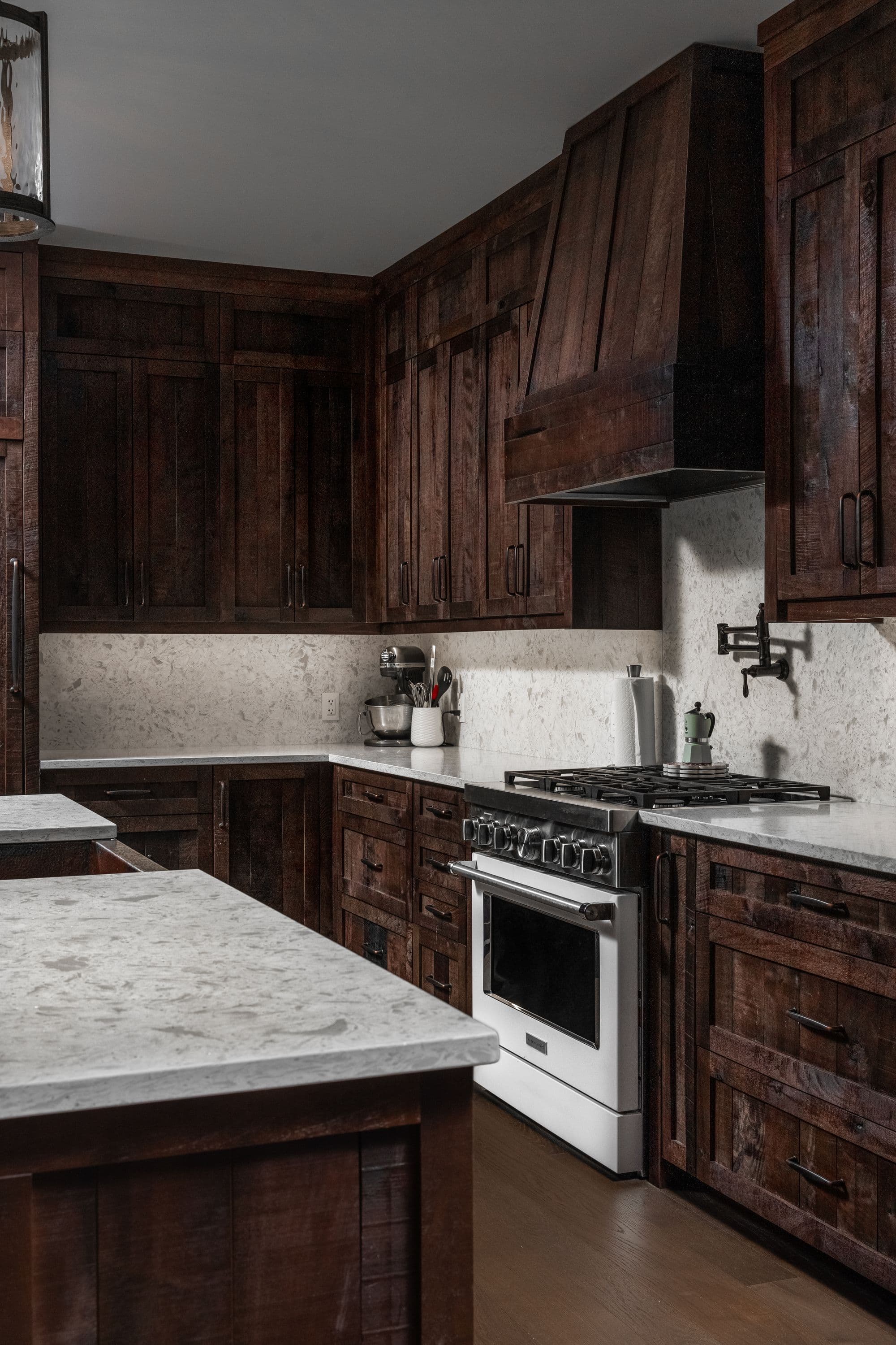 Natural Wood & Stone - Image 3