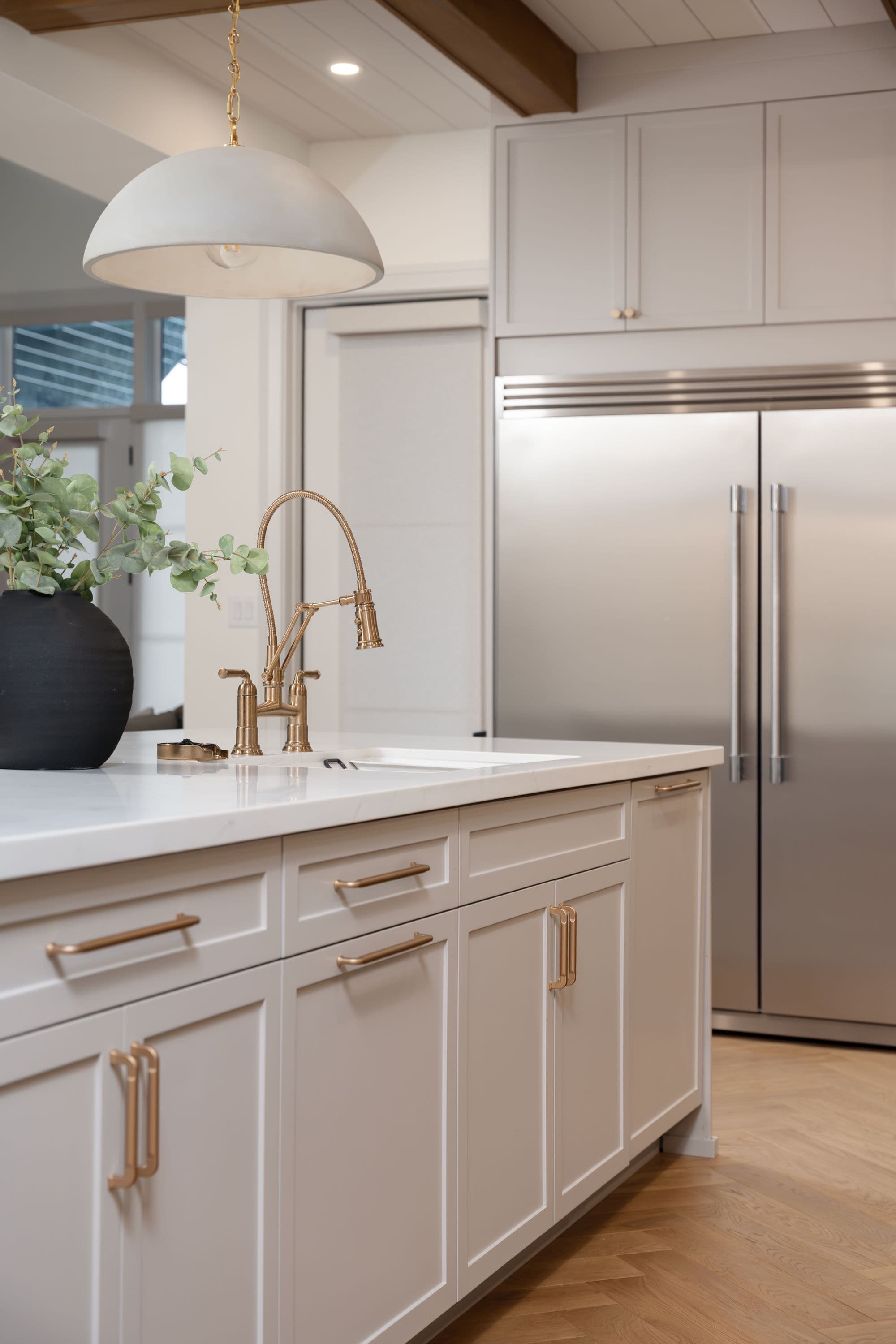 Beams & Brass - Image 6