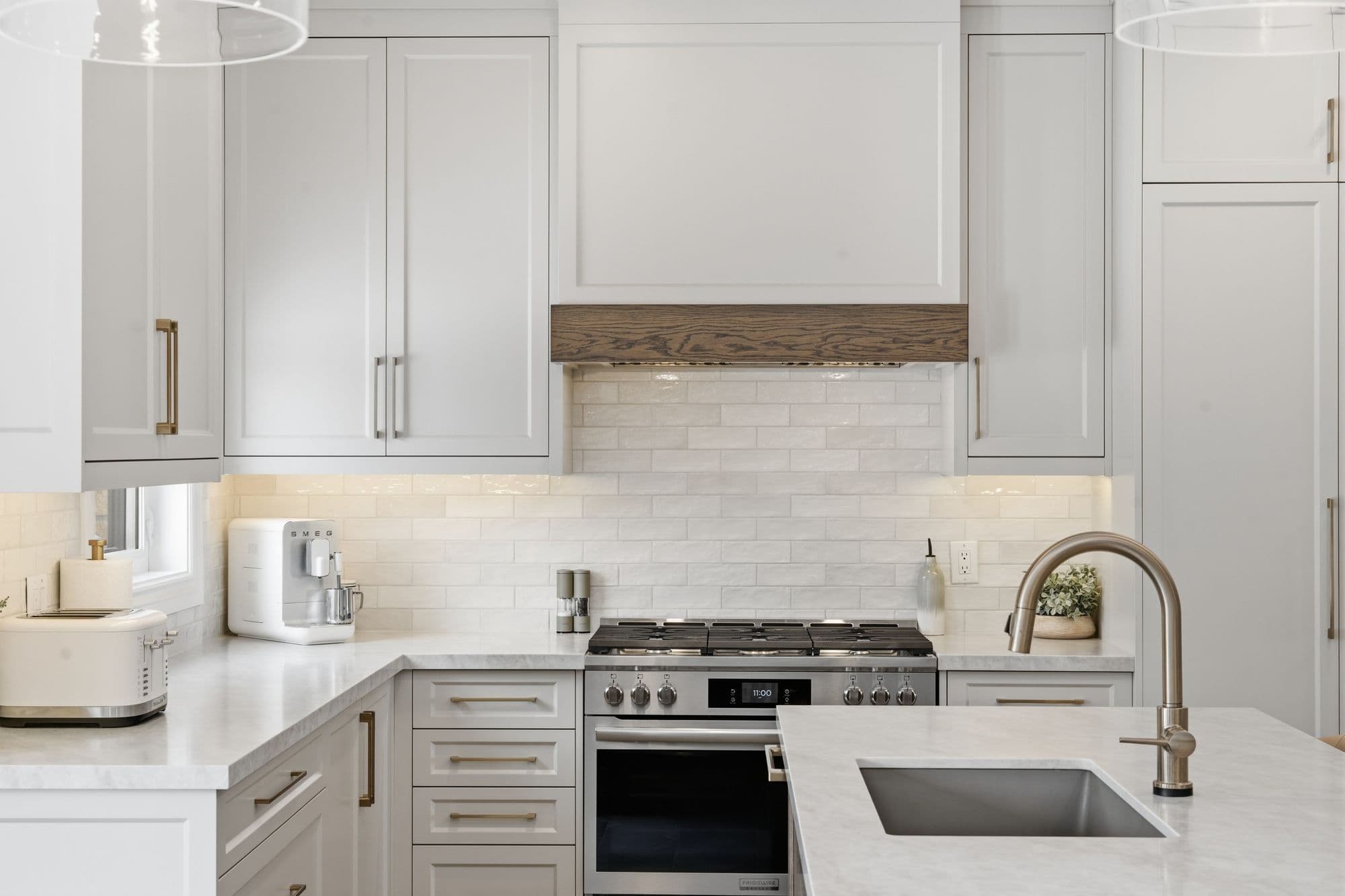 Soft Grey & Brass - Image 6