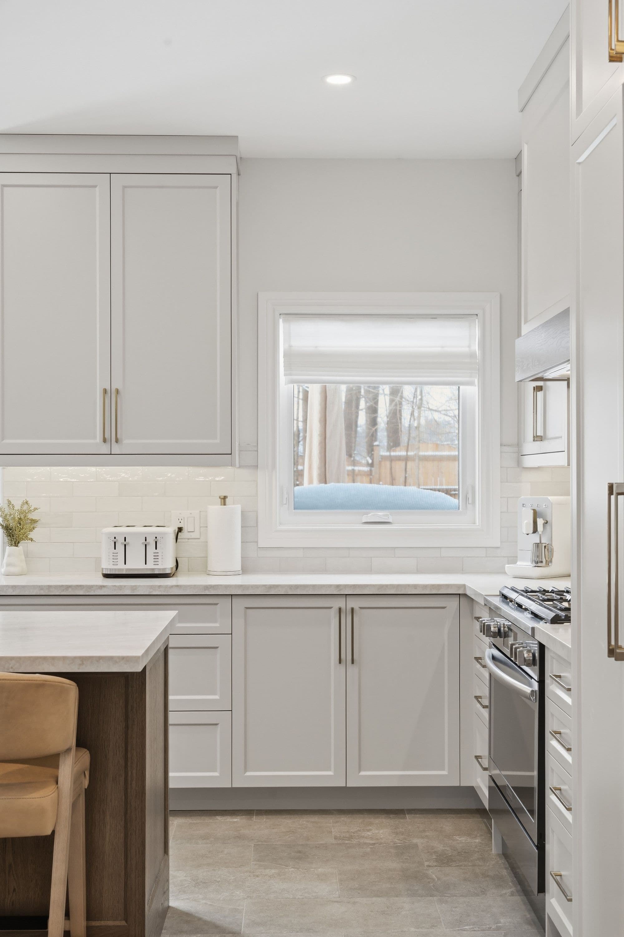 Soft Grey & Brass - Image 12