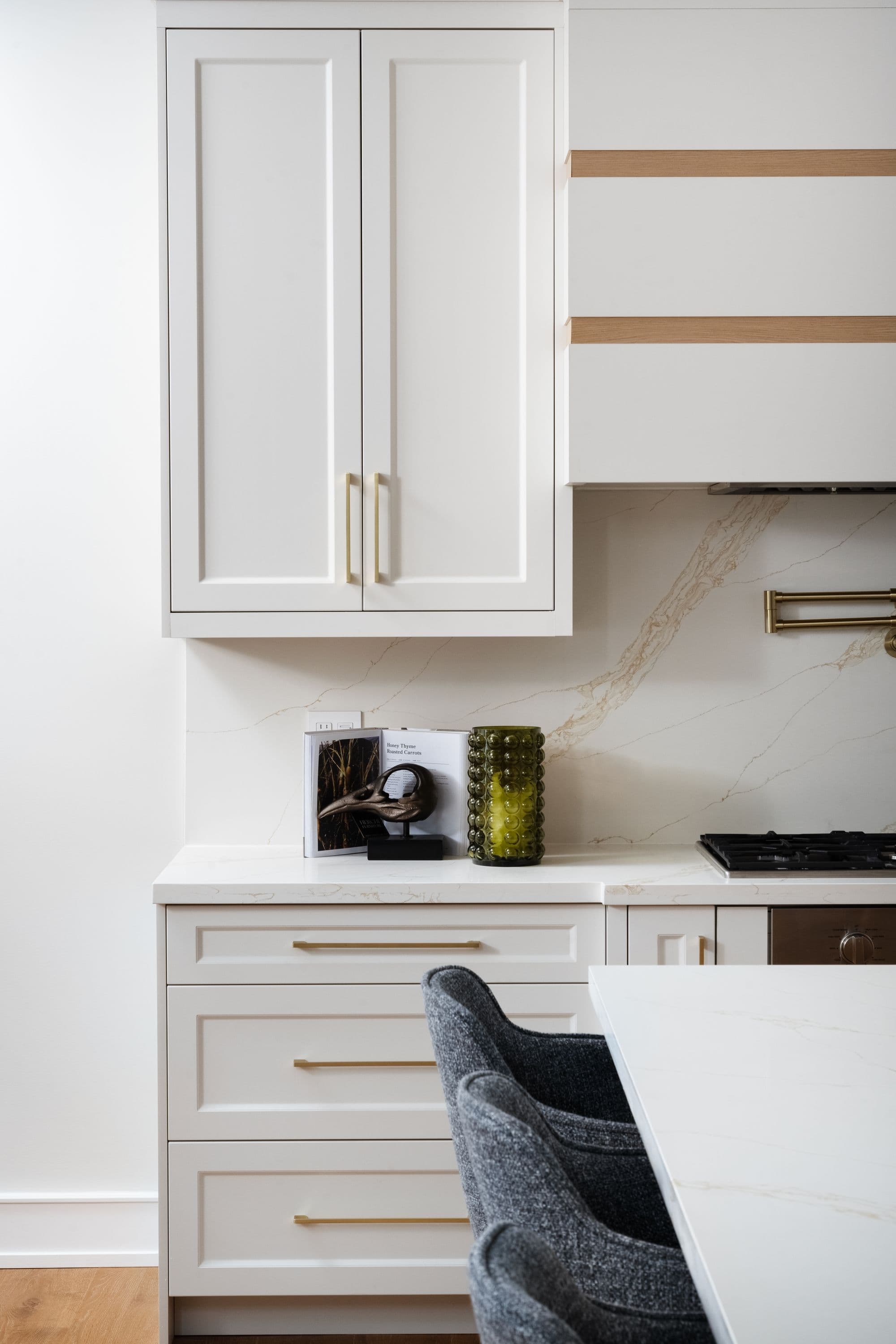 White, Gold, & Oak - Image 2