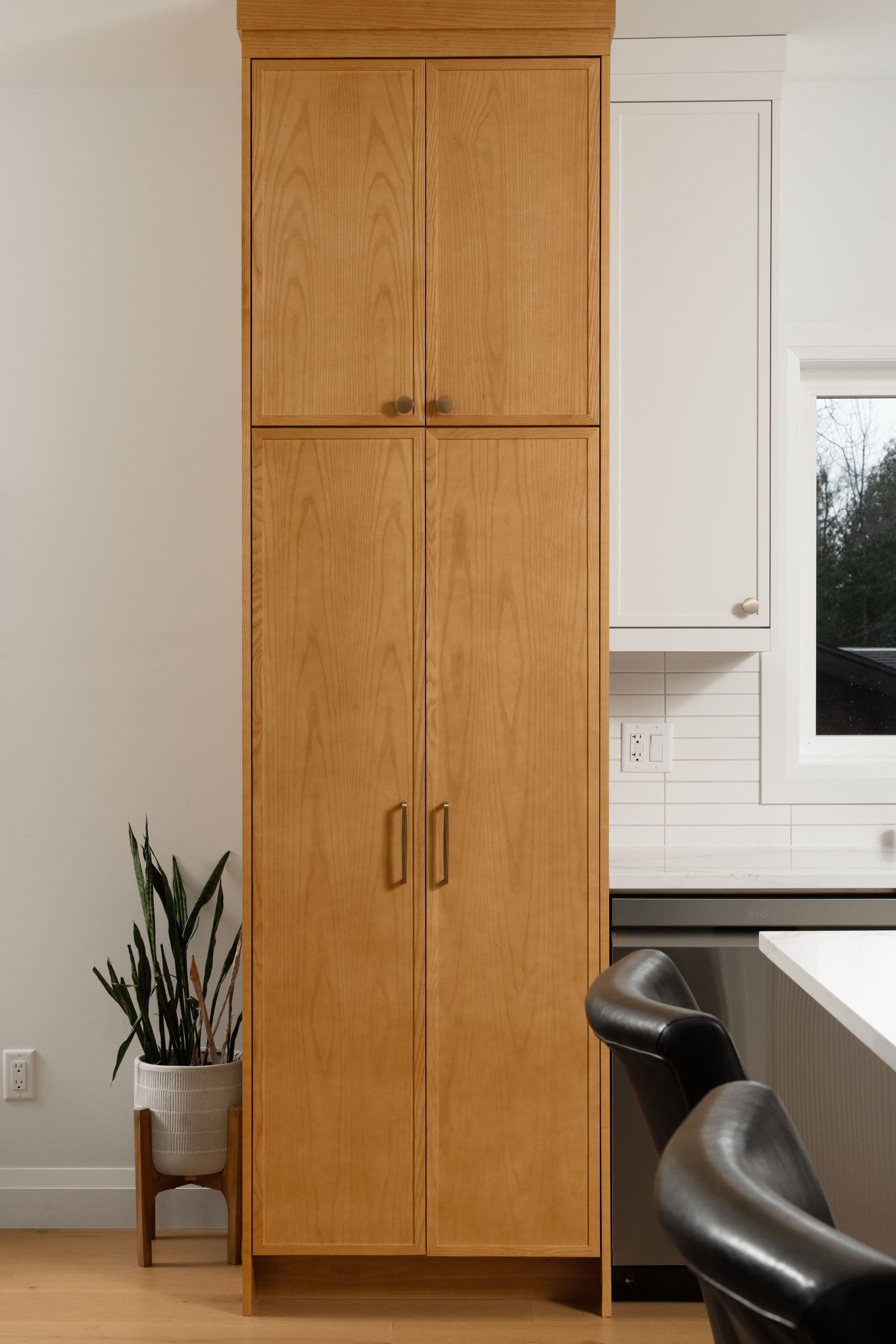 Two-Tone Oak - Image 5