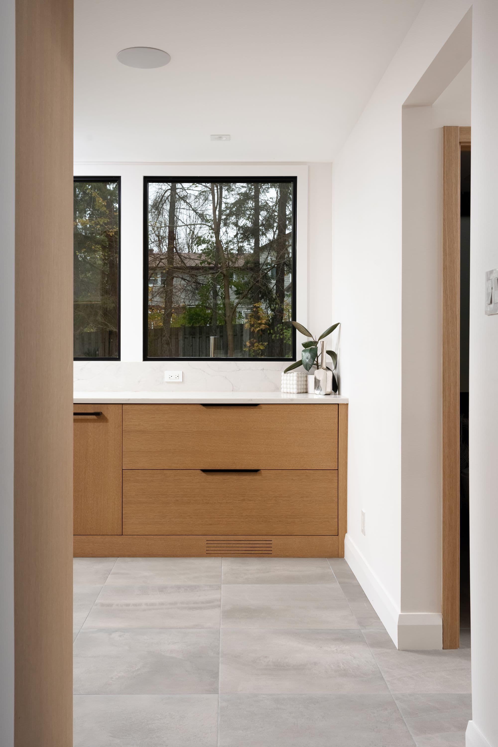 Simply Perfect - Image 6