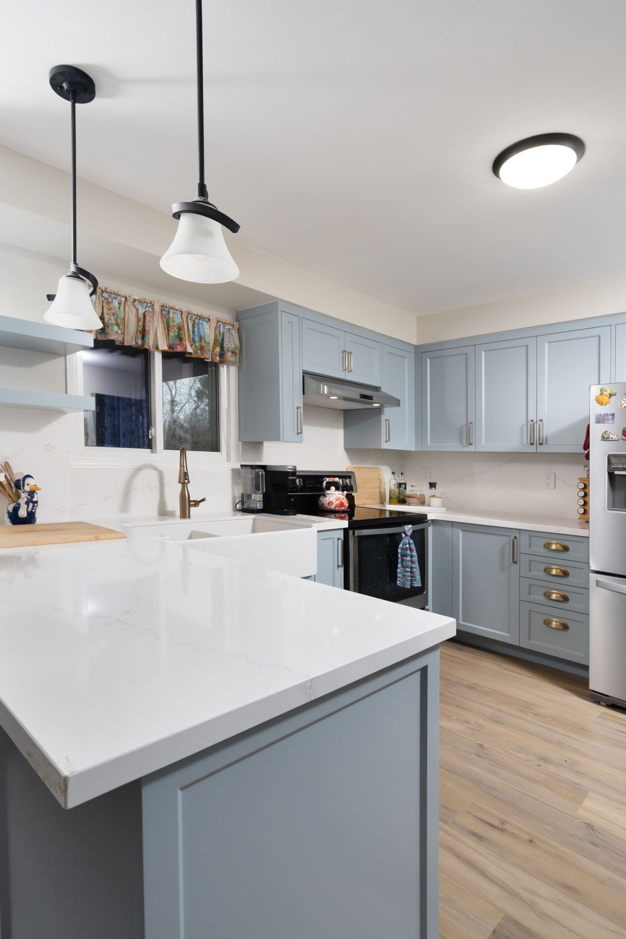 Dusty Blue Shaker - Image 7