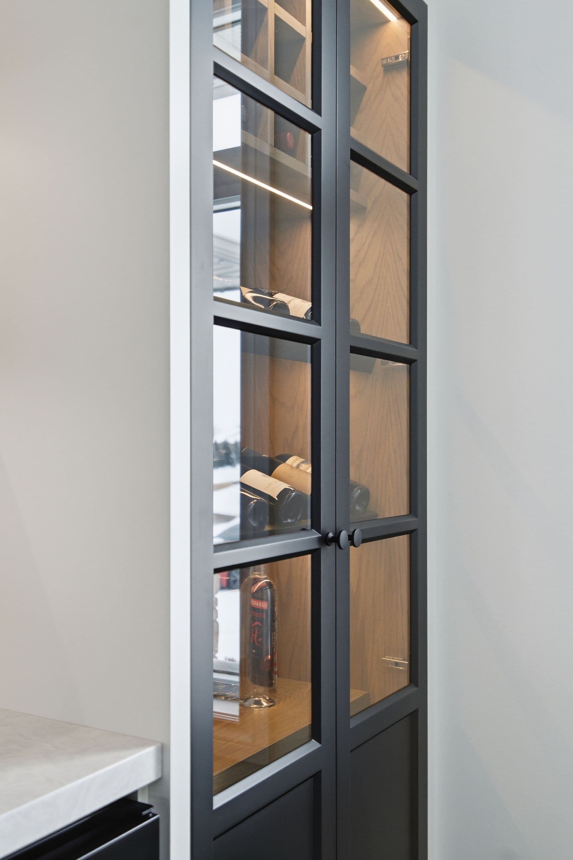 The Entertaining Suite - Image 6