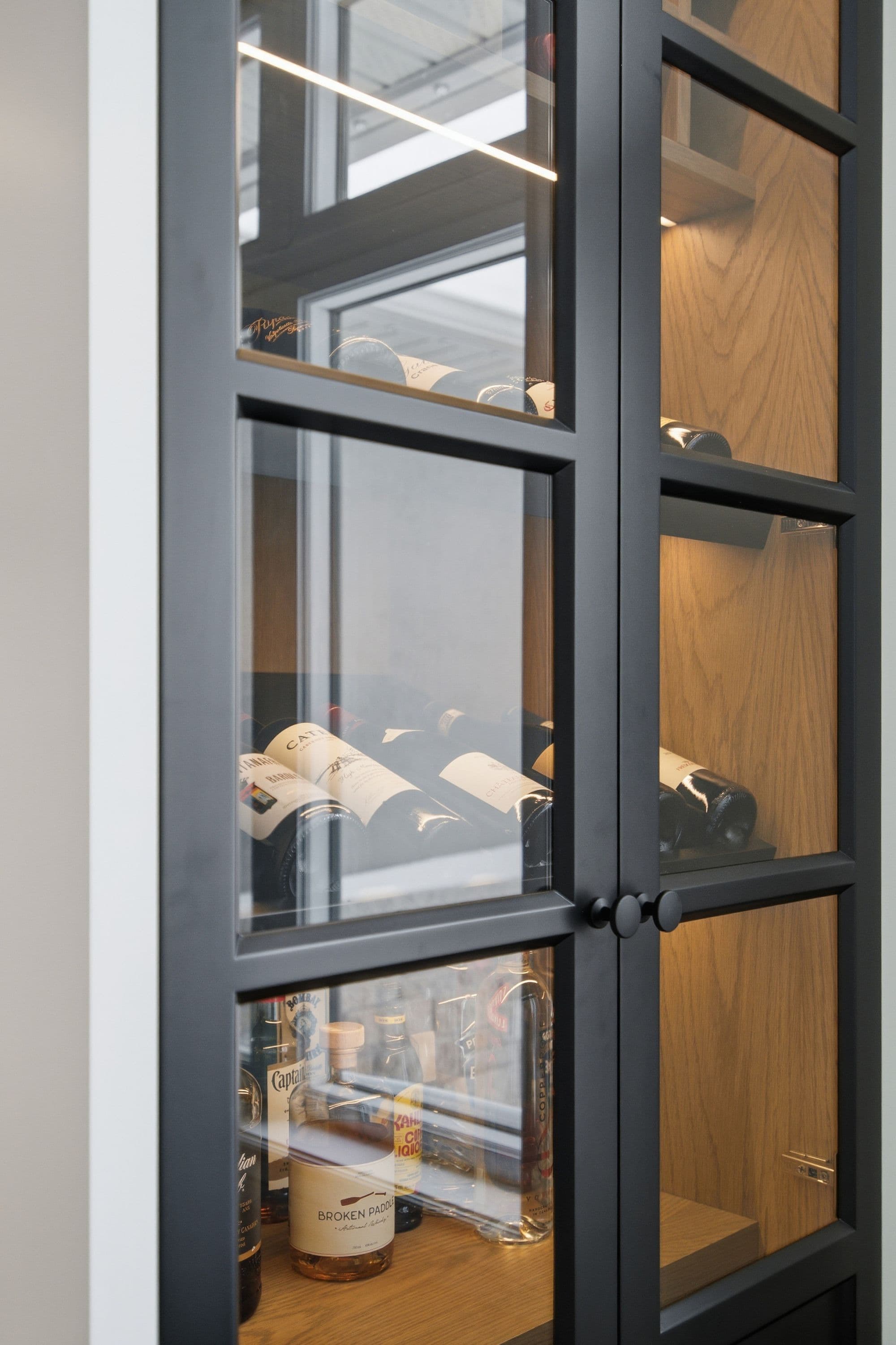 The Entertaining Suite - Image 7