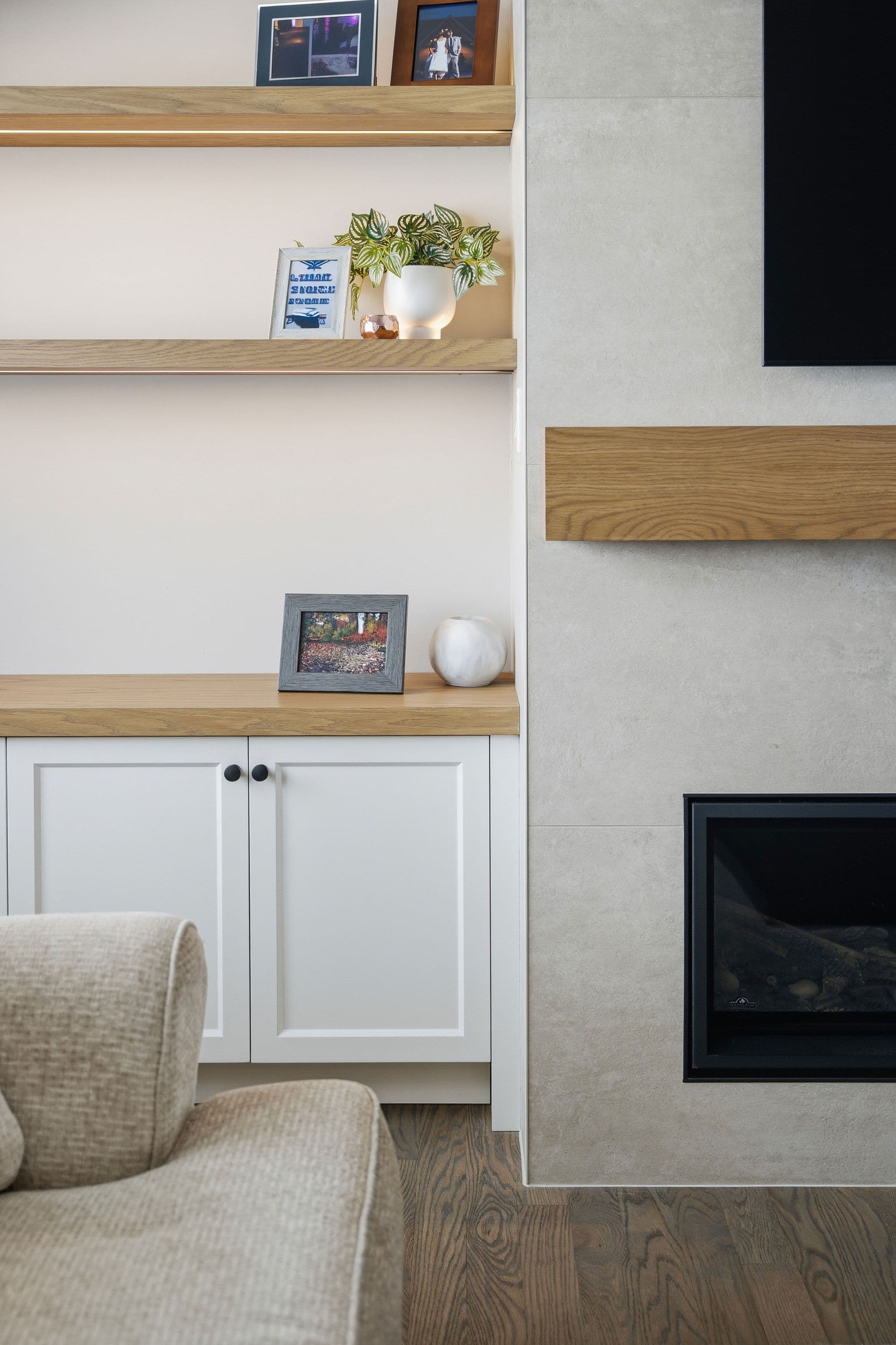 The Entertaining Suite - Image 19