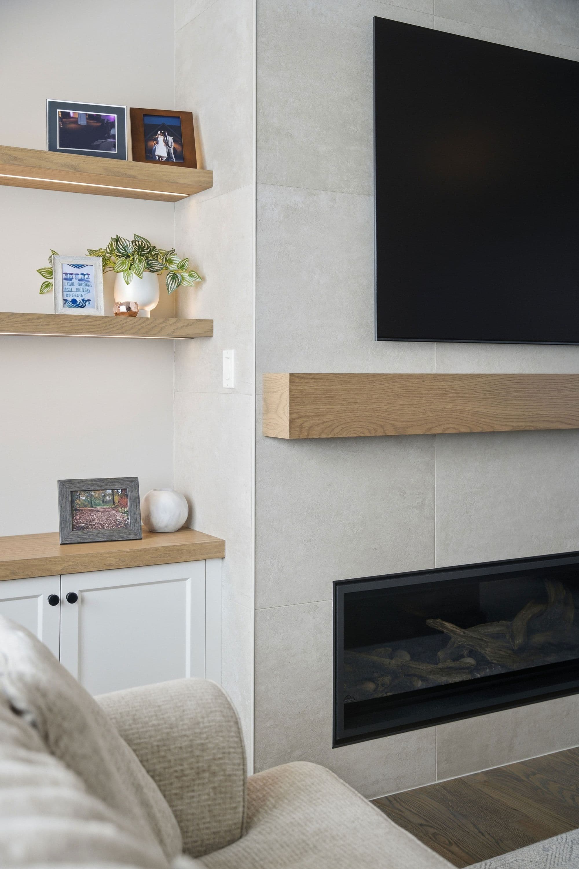 The Entertaining Suite - Image 20