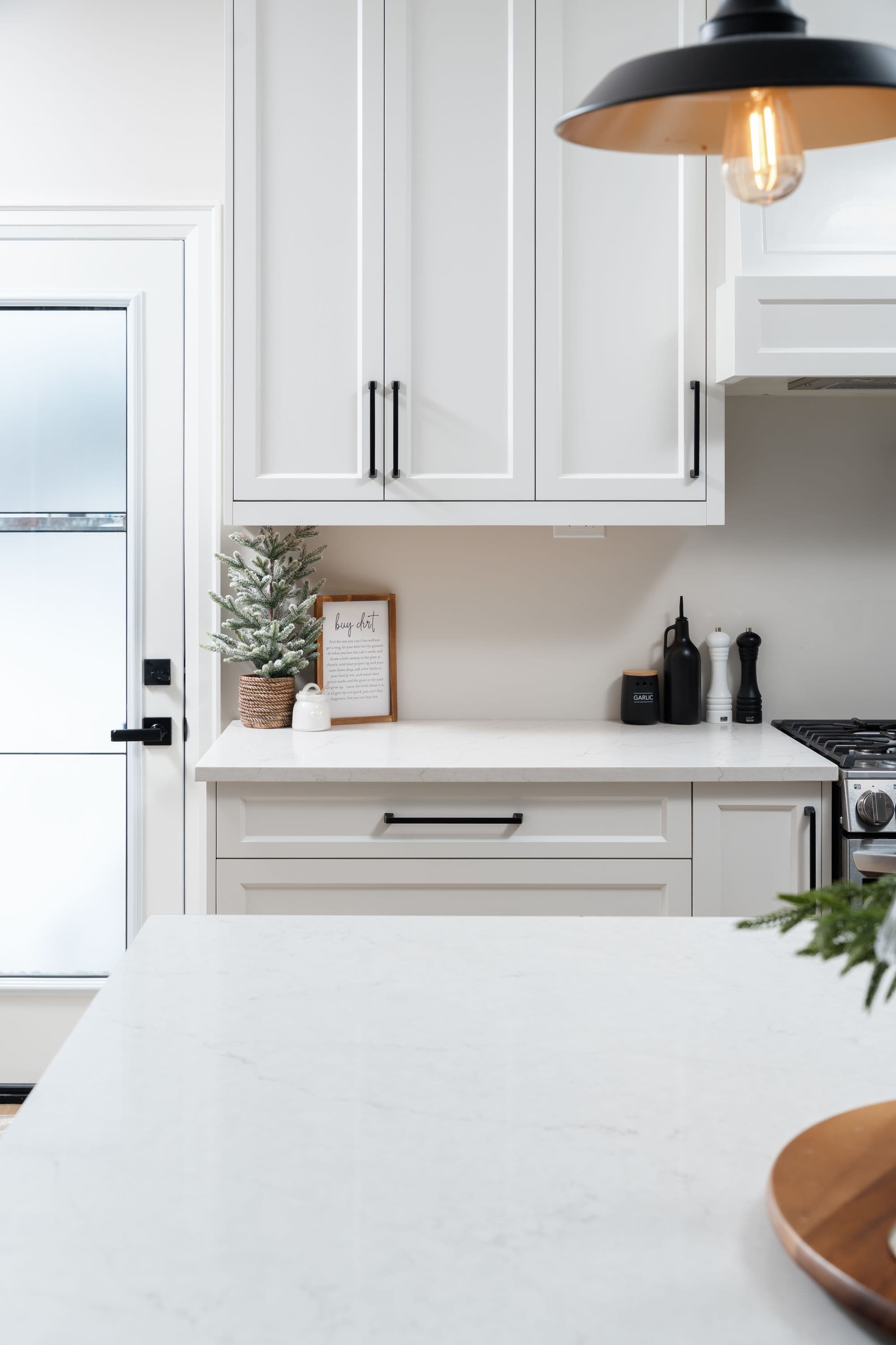 Industrial Farmhouse - Image 4