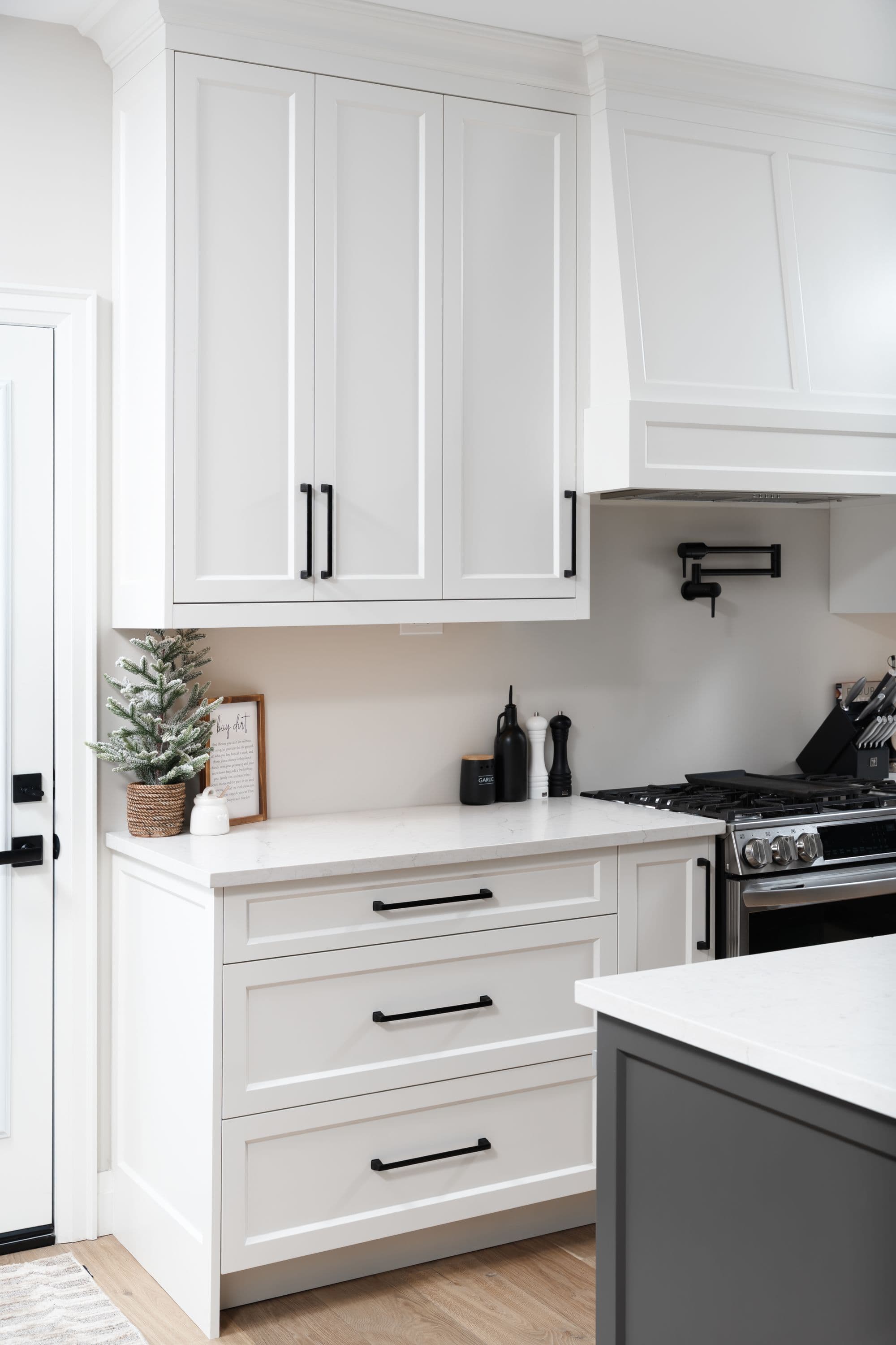 Industrial Farmhouse - Image 5