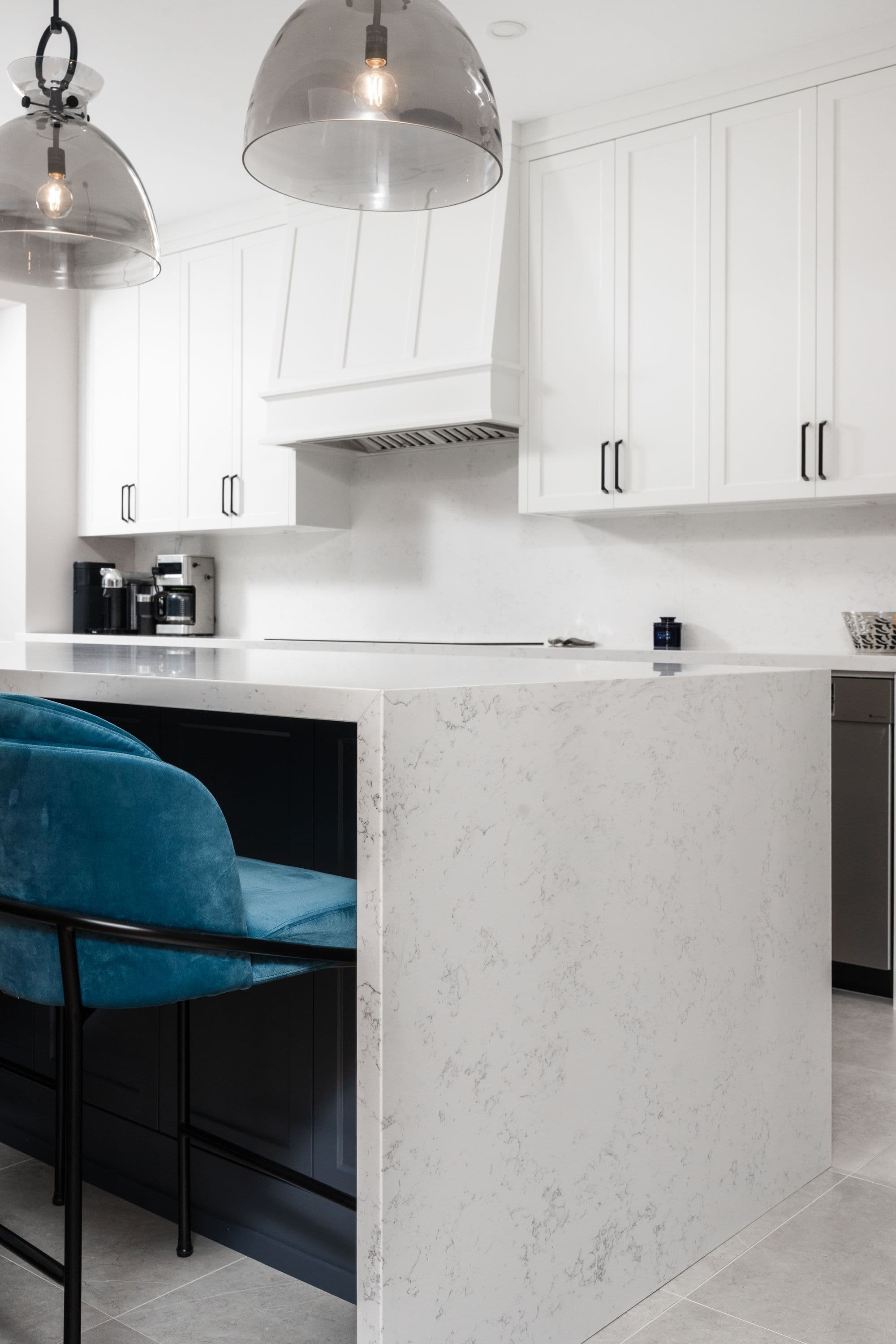 White Temptation - Image 7