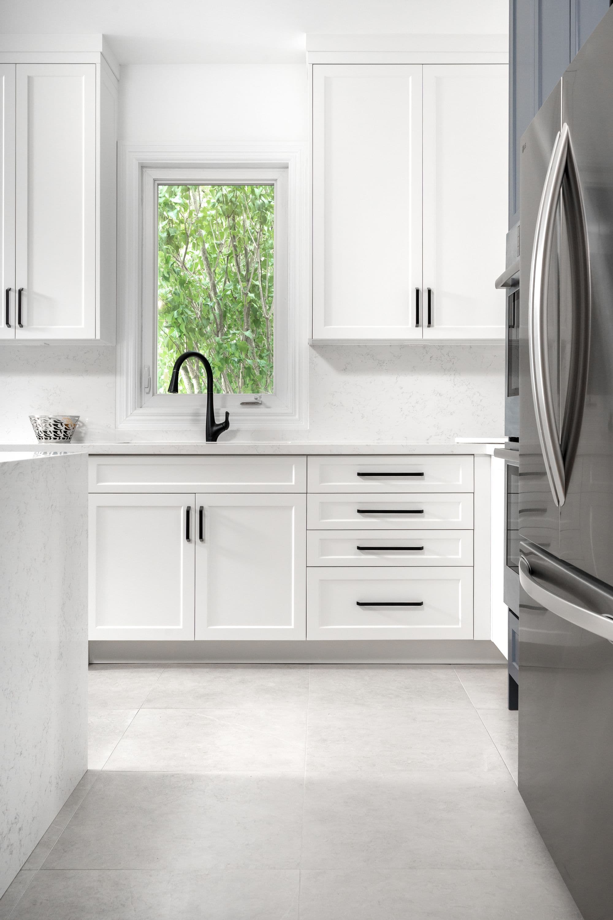 White Temptation - Image 8