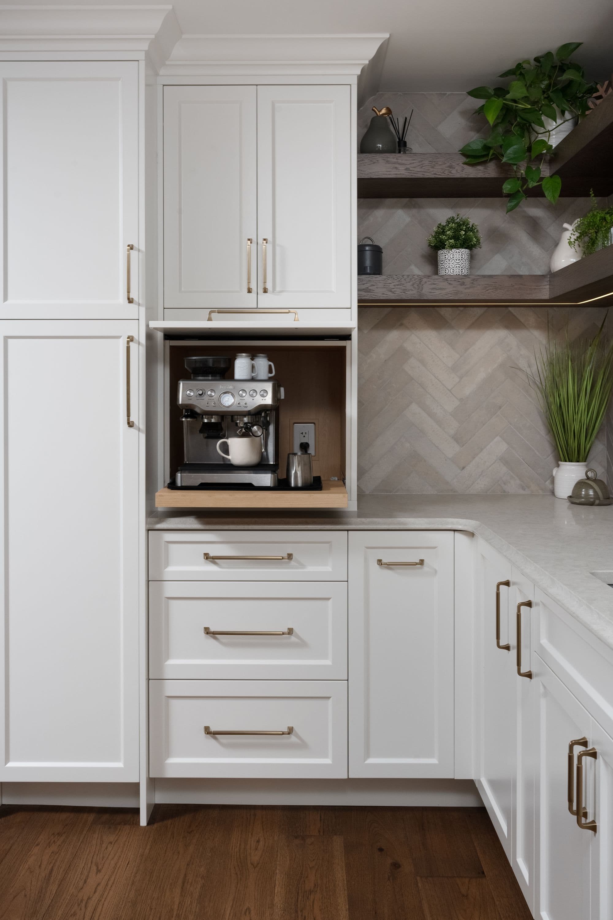 Natural Textures Kitchen - Image 8