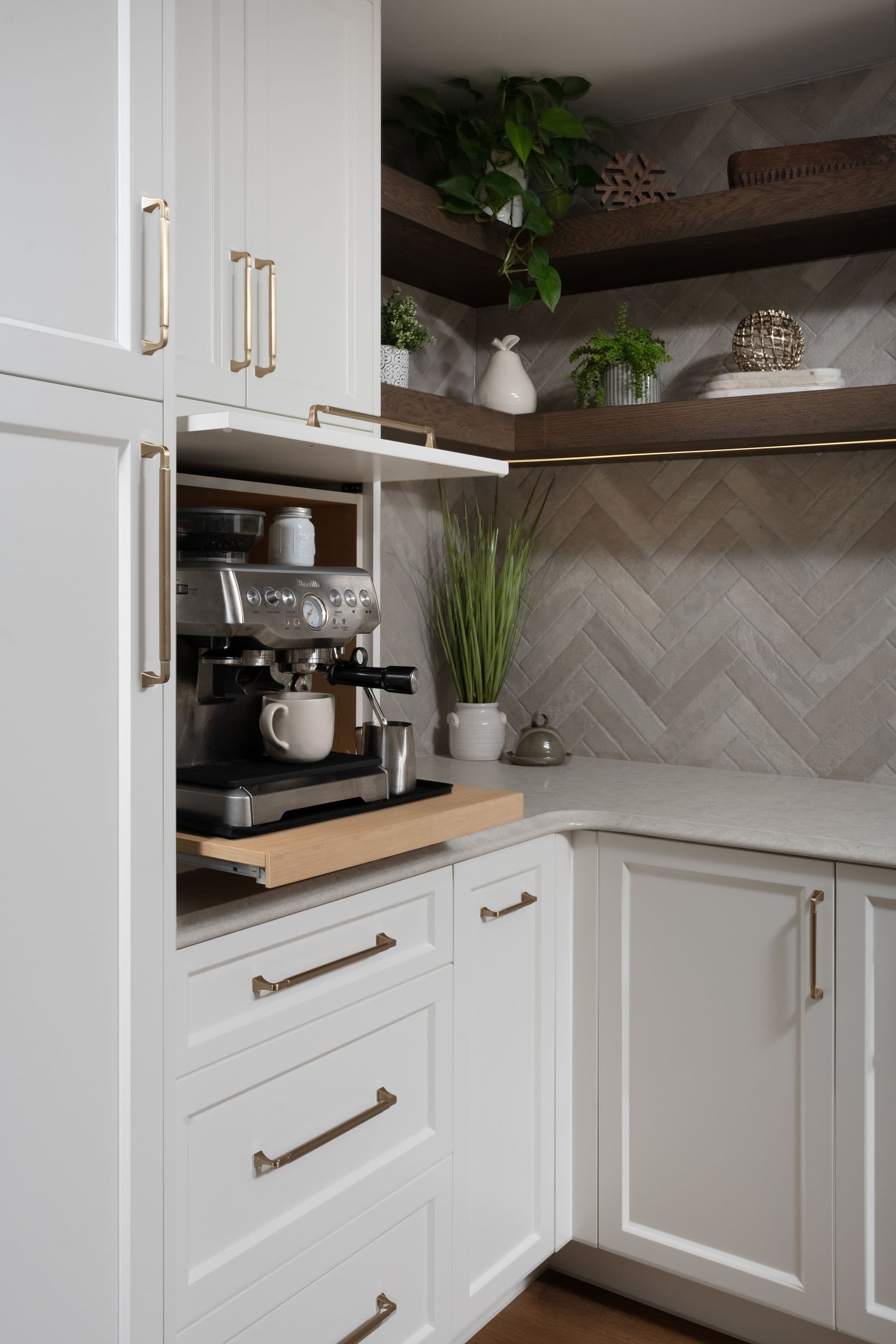 Natural Textures Kitchen - Image 9