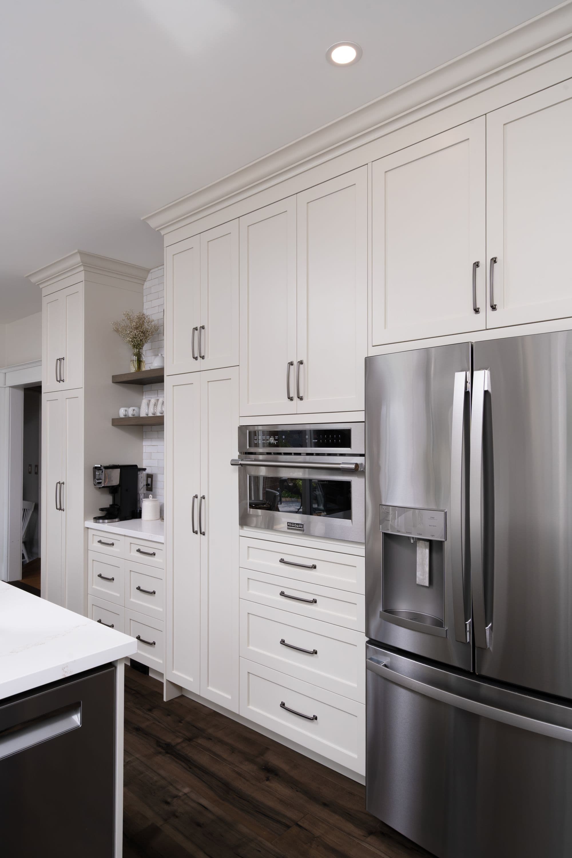 The Farmhouse White - Image 5