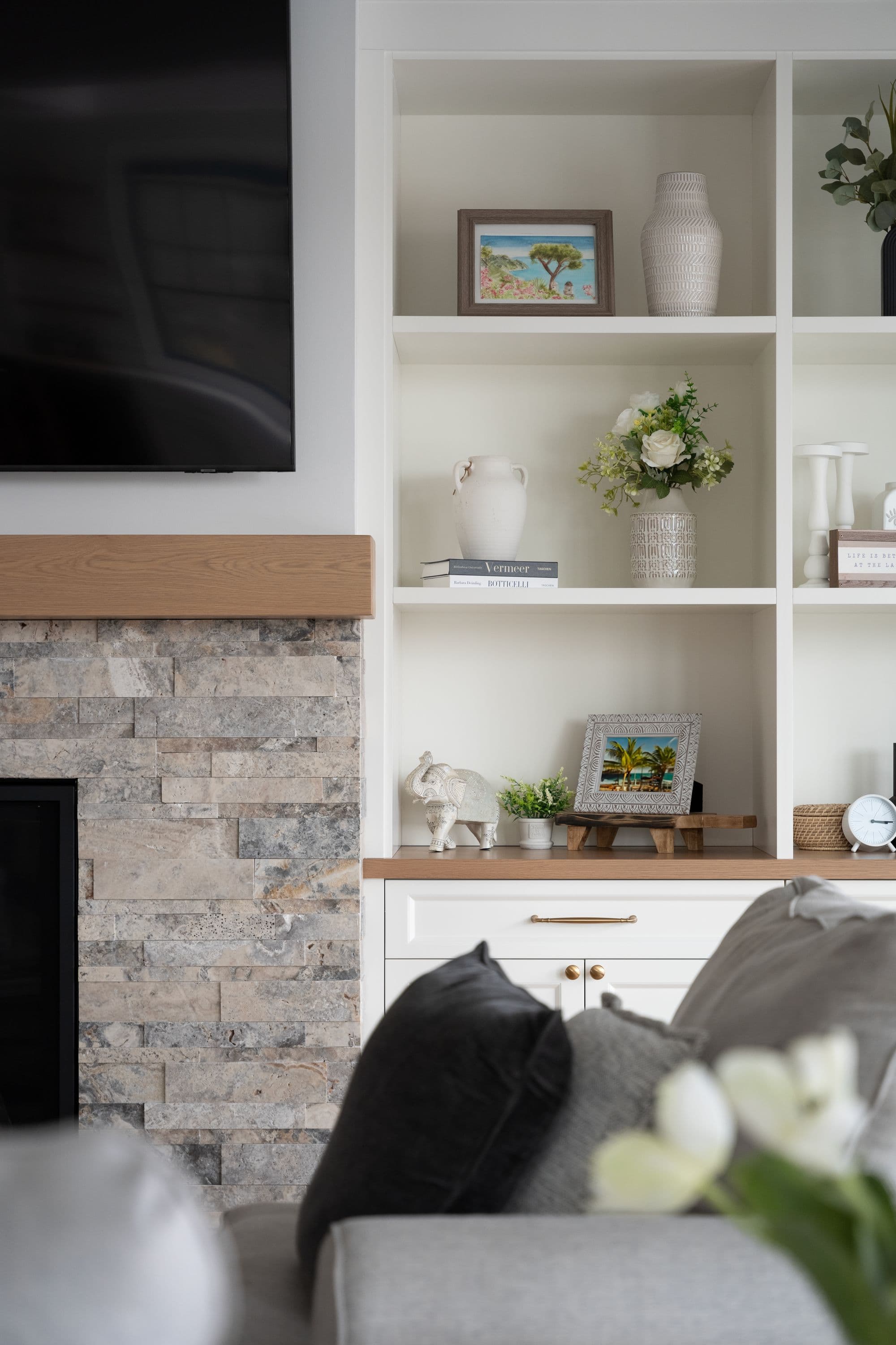 The Lake Simcoe Home - Image 11