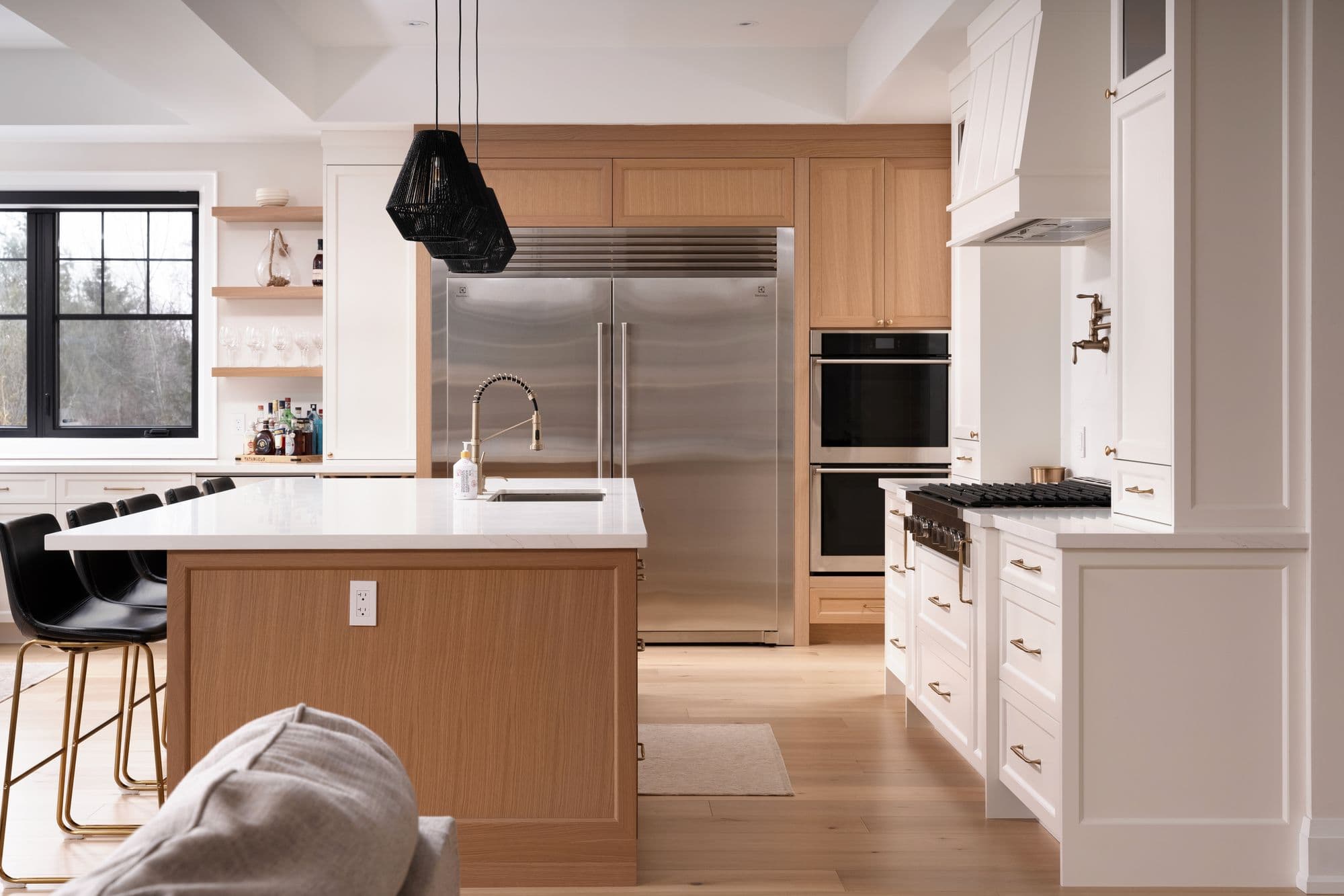 The Lake Simcoe Home - Image 2