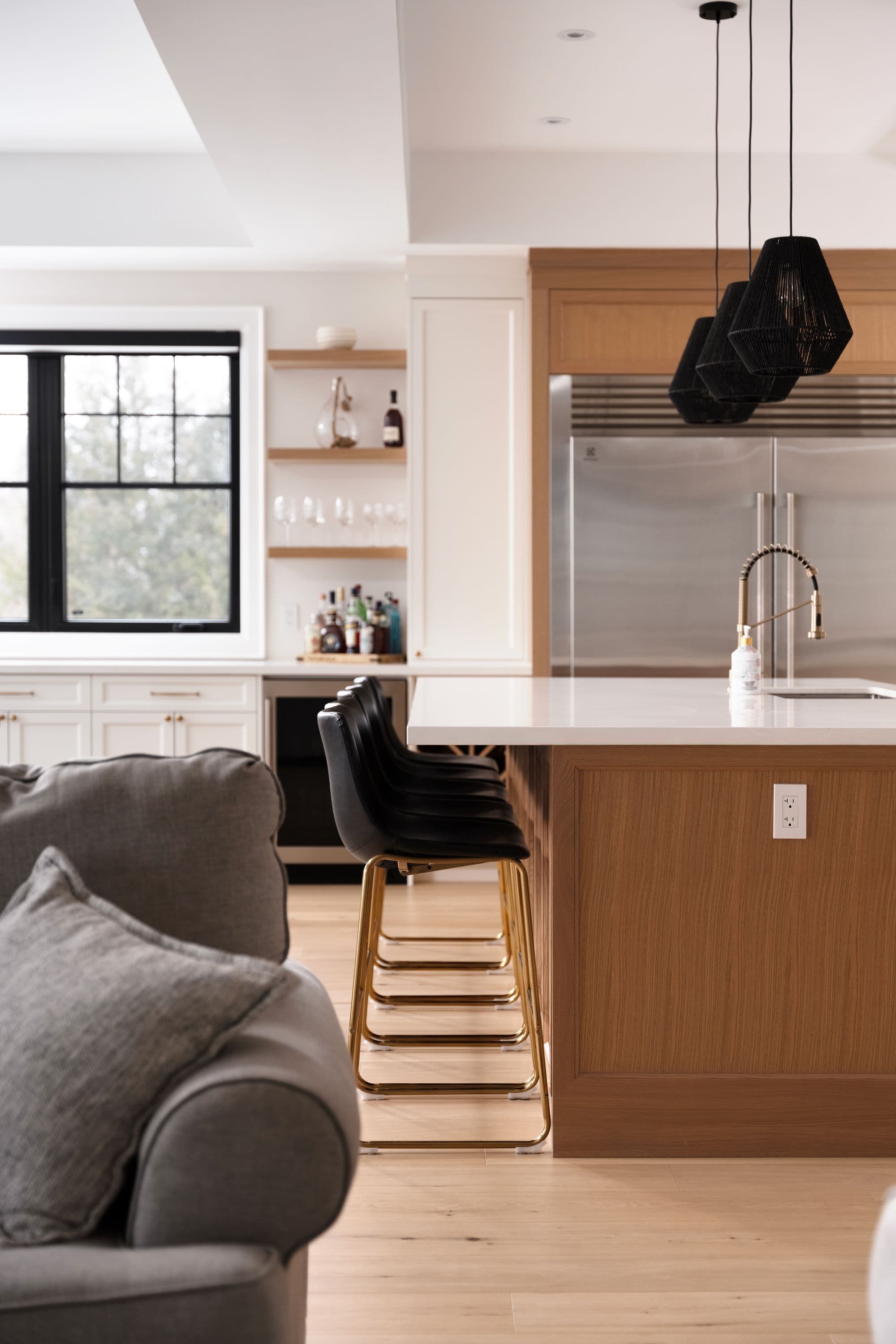 The Lake Simcoe Home - Image 4